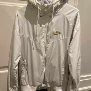 Nike Windbreaker White •GOLD•